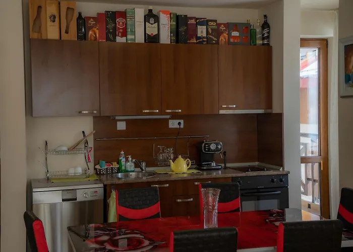 Apartment дени *